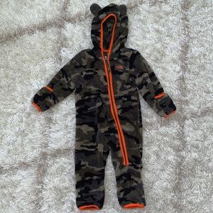 EUC The North Face Baby Camo Fleece Bunting Zip Up Size 6-12 Months
